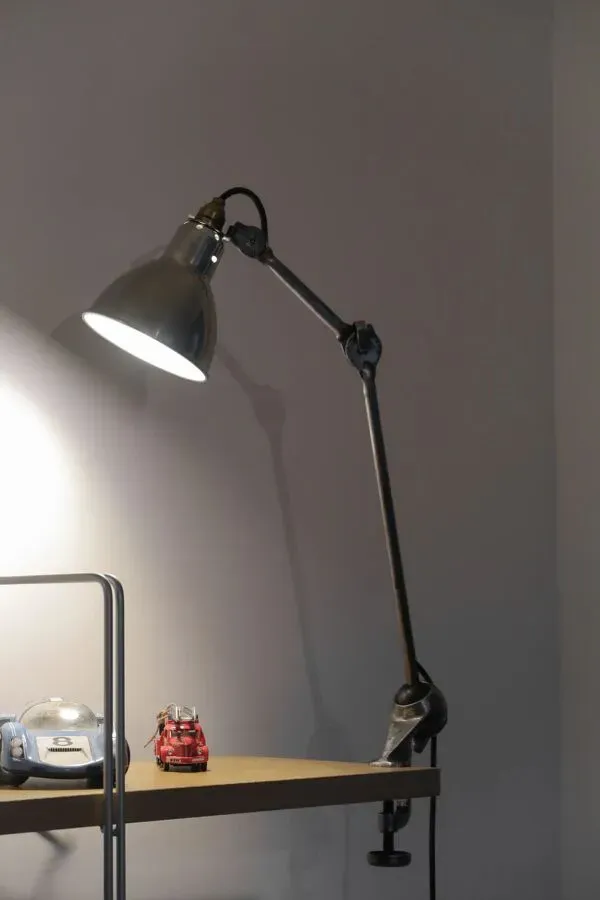 Illustration numéro 2 du produit Lampe Gras modèle 201 vintage