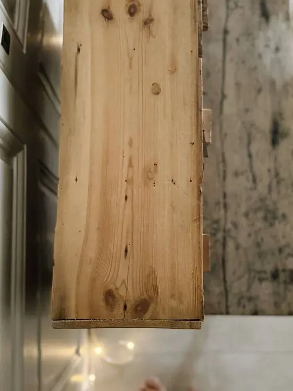 Illustration numéro 2 du produit Meuble de métier