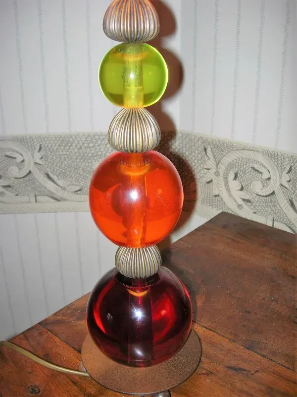 Illustration numéro 2 du produit Lampe d'ambiance vintage 1980 ''trait d'union