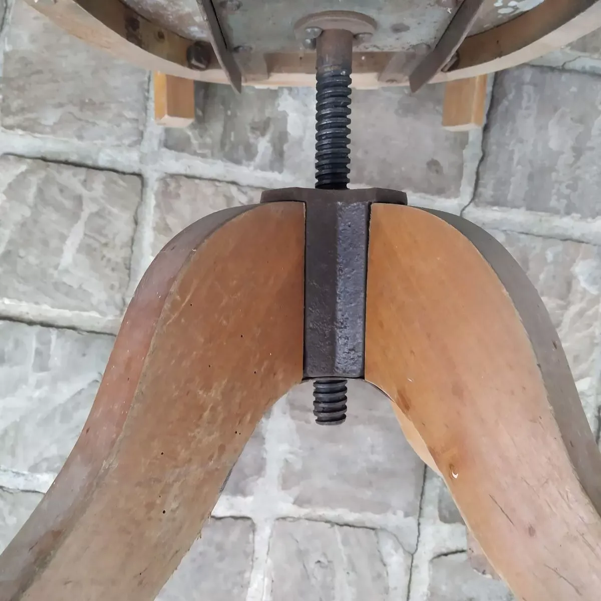 Illustration numéro 2 du produit Fauteuil americain