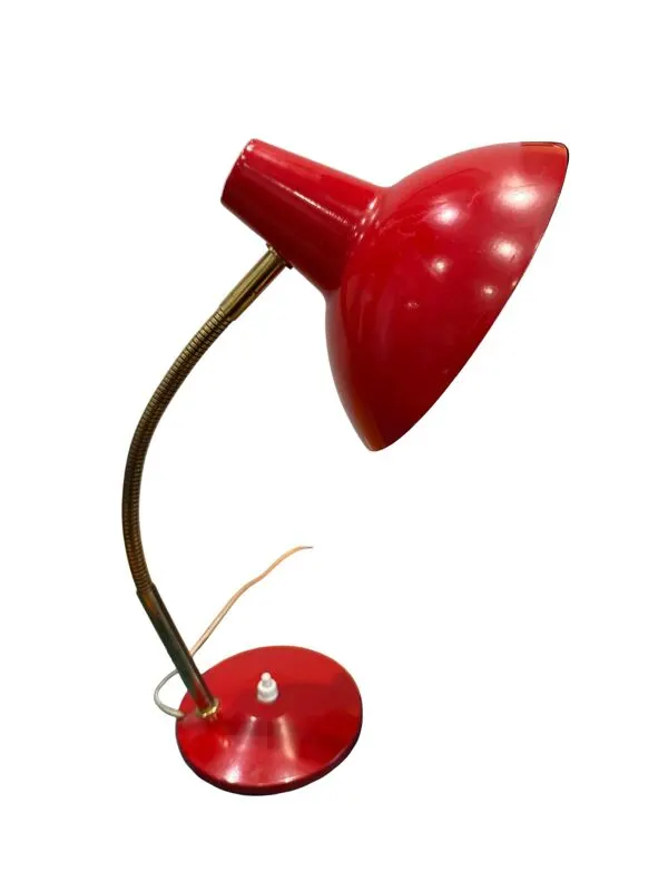 Illustration numéro 2 du produit Lampe de bureau vintage Aluminor rouge – Design années 70