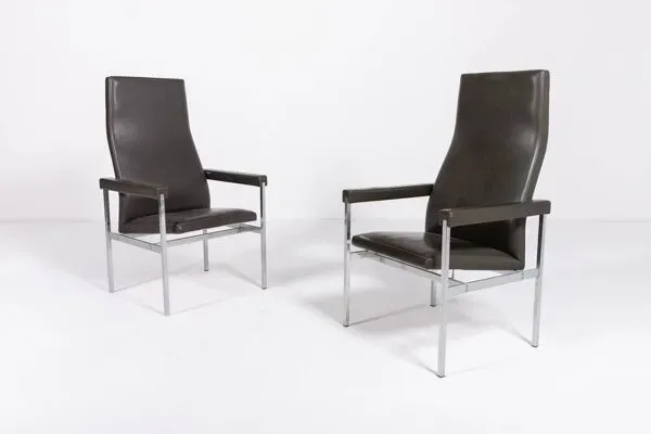 Illustration numéro 2 du produit Paire de fauteuils à dossier haut de Fritz Hansen, Danemark des années 1980