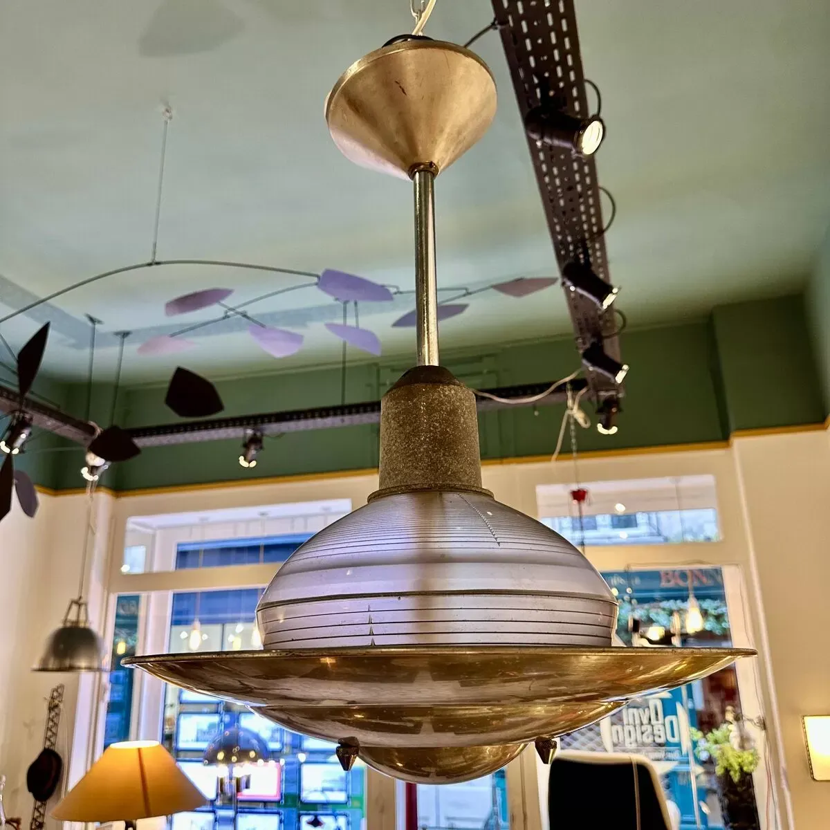 Illustration numéro 2 du produit Suspension industrielle vintage