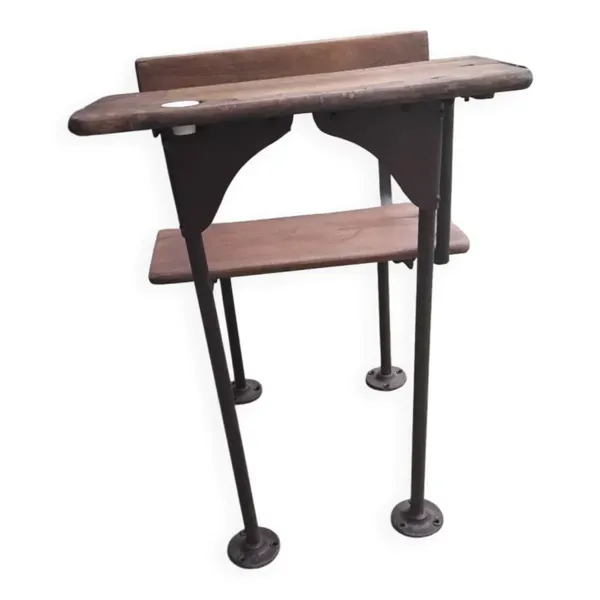 Illustration numéro 2 du produit Pupitre ancien