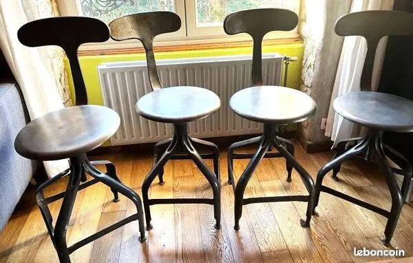 Illustration numéro 2 du produit Chaises/tabourets vintage reglables, Edition Nicolle, vers 1960