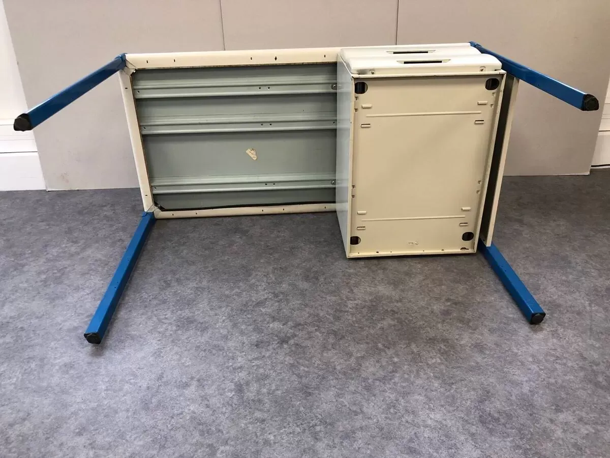 Illustration numéro 2 du produit Bureau industriel Sansen