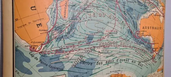 Illustration numéro 2 du produit Carte scolaire vintage, océan indien