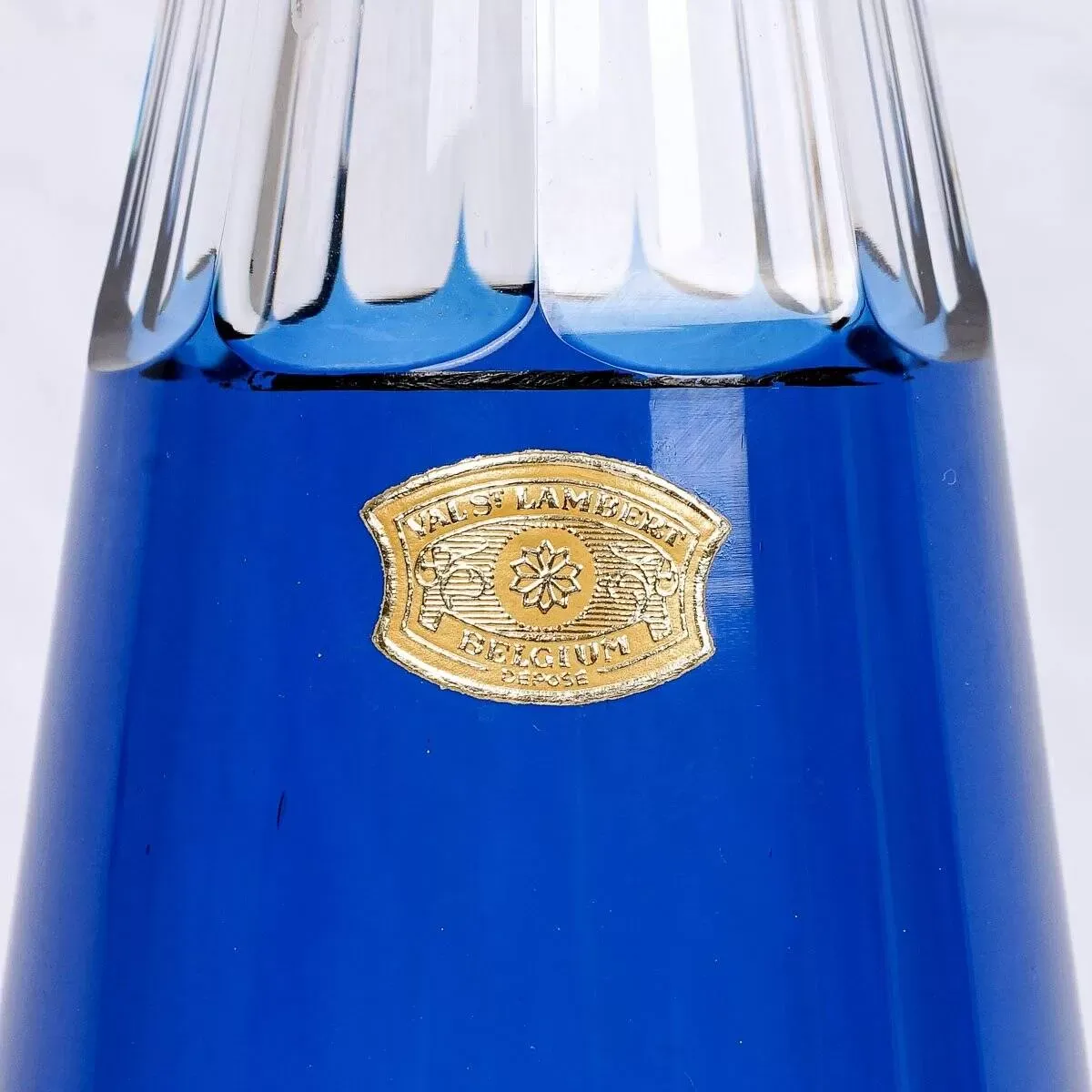 Illustration numéro 2 du produit Carafe à vin  - cristallerie  val saint-lambert  -  modèle : pyramide - époque : xxème siècle