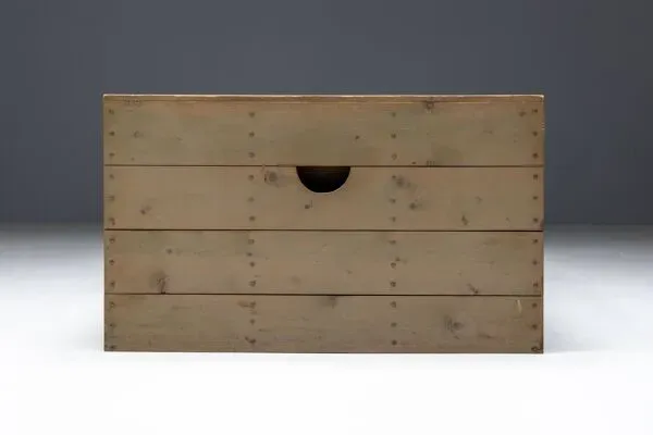 Illustration numéro 2 du produit Table basse par Dom Hans van der Laan et Jan de Jong, Pays-Bas, années 1960