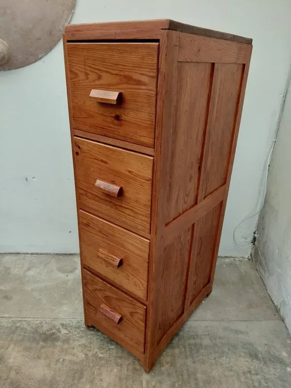 Illustration numéro 2 du produit Meuble de métier