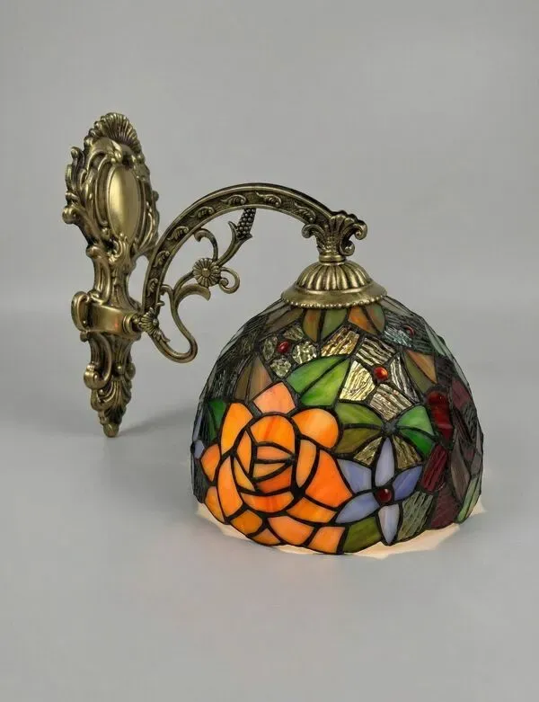 Illustration numéro 2 du produit Applique murale style tiffany