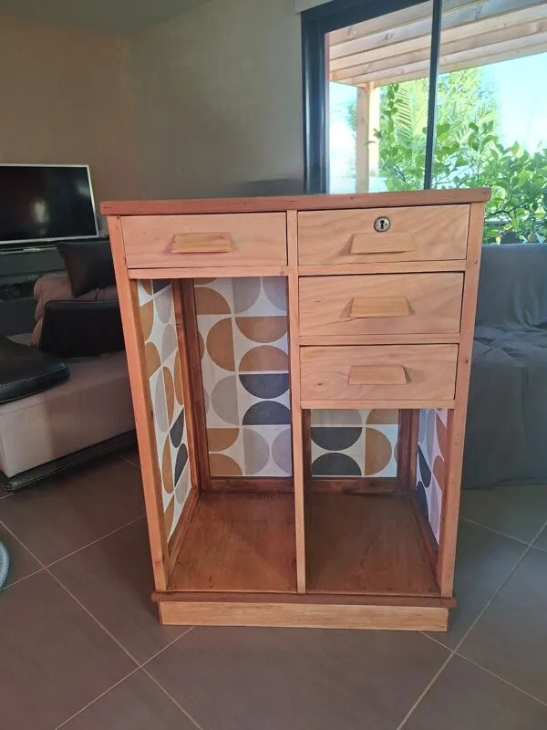 Illustration numéro 2 du produit Meuble de métier comptoir coiffeur