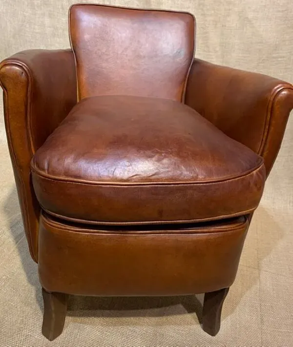 Illustration numéro 2 du produit Fauteuil club sous marinier