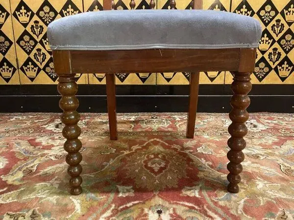 Illustration numéro 2 du produit Suite de 6 chaises époque Restauration ''Chapelet