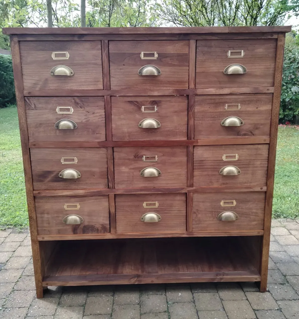 Illustration numéro 2 du produit Meuble de métier