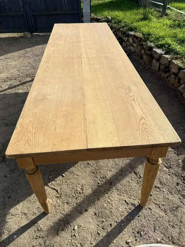 Illustration numéro 2 du produit Meuble de métier