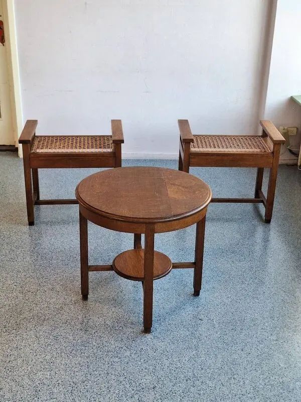 Illustration numéro 2 du produit Ensemble meubles d' entrée de l'école d'Amsterdam/ Art Deco années 1930