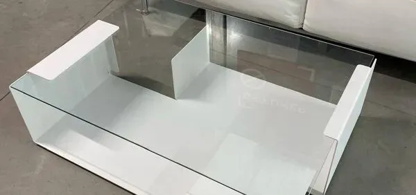 Illustration numéro 2 du produit Table basse Diana D de Konstantin Grcic, 2002