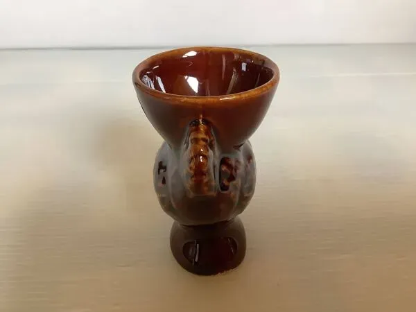 Illustration numéro 2 du produit Coquetier poule marron royal keramiek