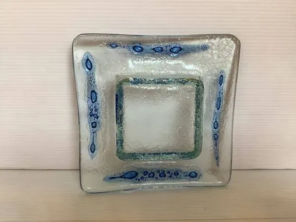 Illustration numéro 2 du produit Vide poche en pâte de verre bleue