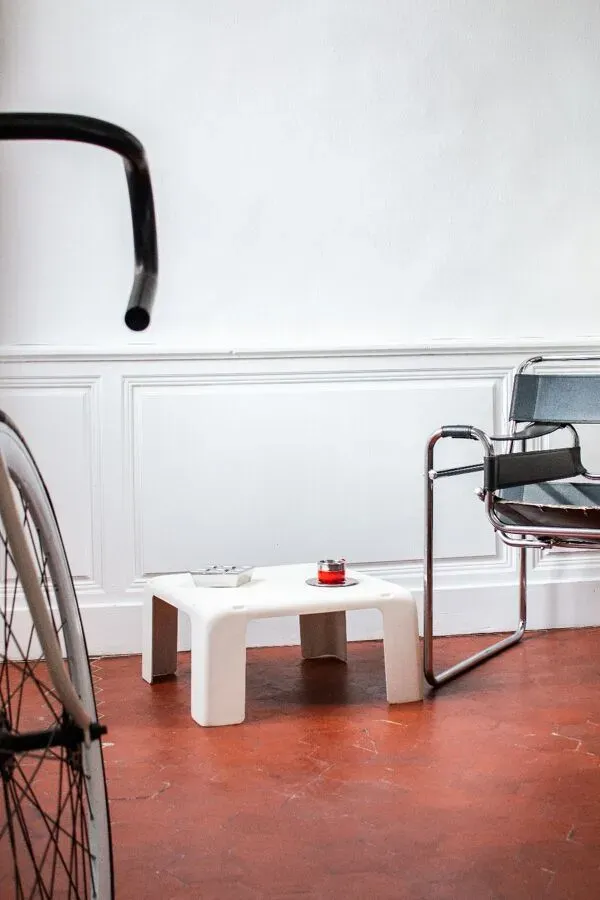 Illustration numéro 2 du produit Table gigogne n°2 par mario bellini pour c&b italia