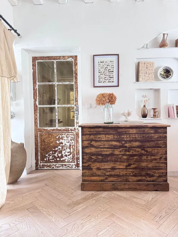 Illustration numéro 2 du produit Comptoir ancien