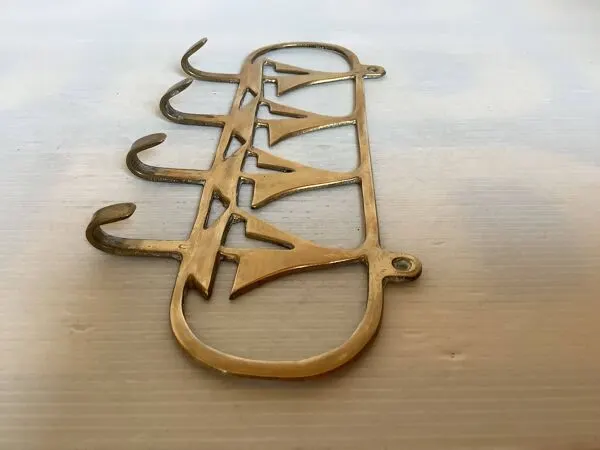 Illustration numéro 2 du produit Portemanteau voiliers marine en laiton