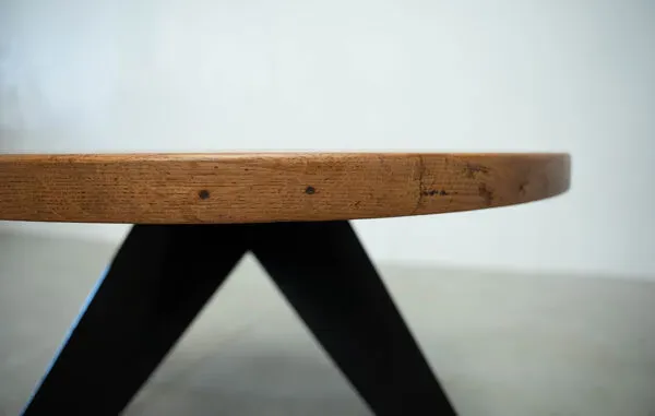 Illustration numéro 2 du produit Table basse industrielle française des années 1950