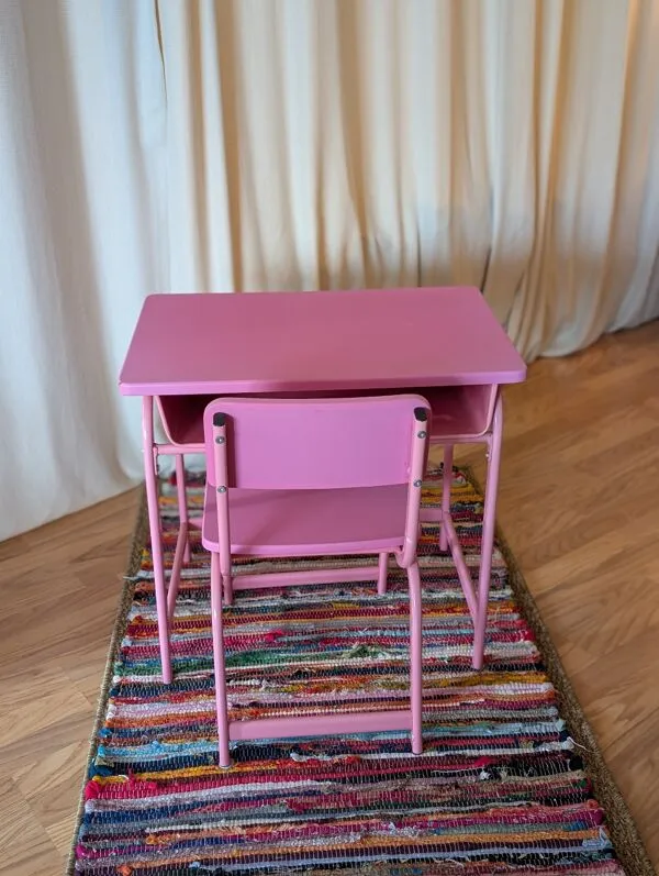 Illustration numéro 2 du produit Petit banc écolier