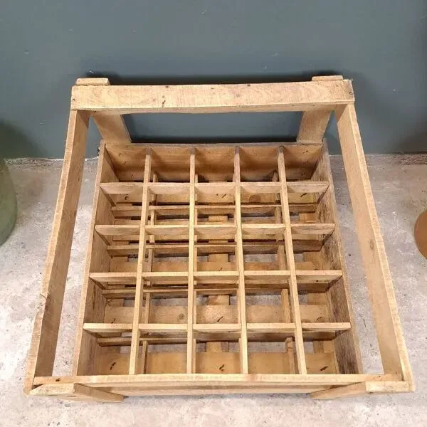 Illustration numéro 2 du produit Caisse 25 bouteilles