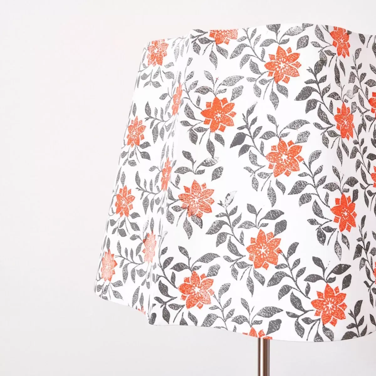 Illustration numéro 2 du produit Abat-jour carré alsacien