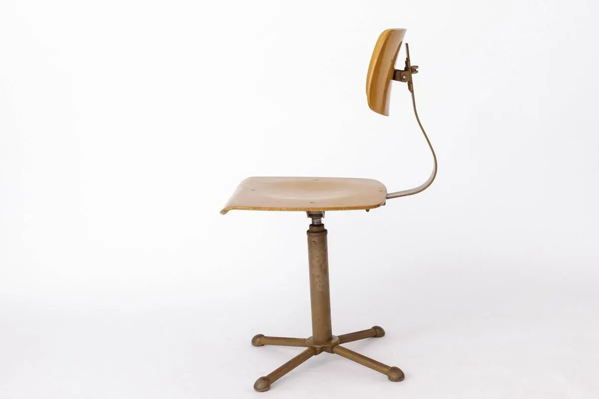 Illustration numéro 2 du produit Chaise de bureau industrielle, années 1950 environ - Allemagne