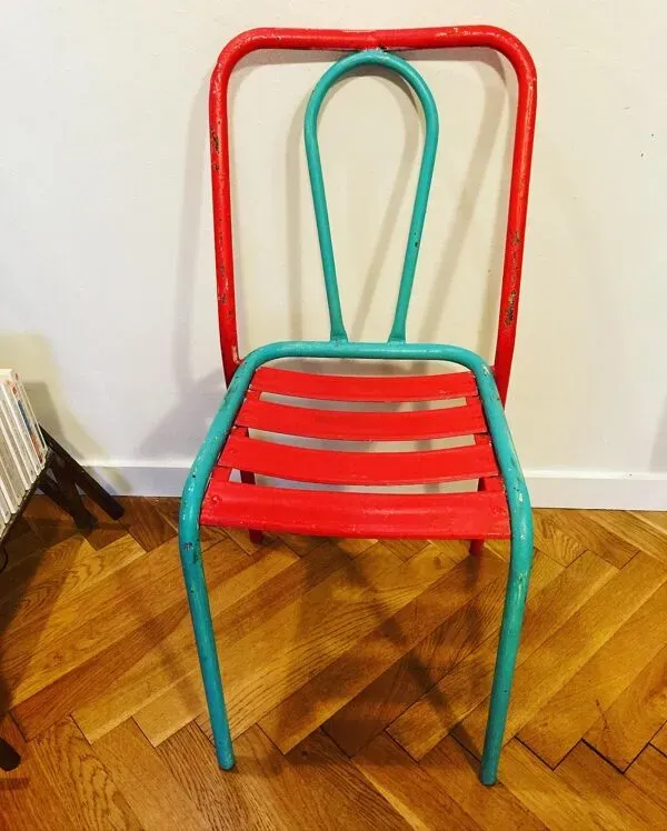 Illustration numéro 2 du produit Chaise Tolix