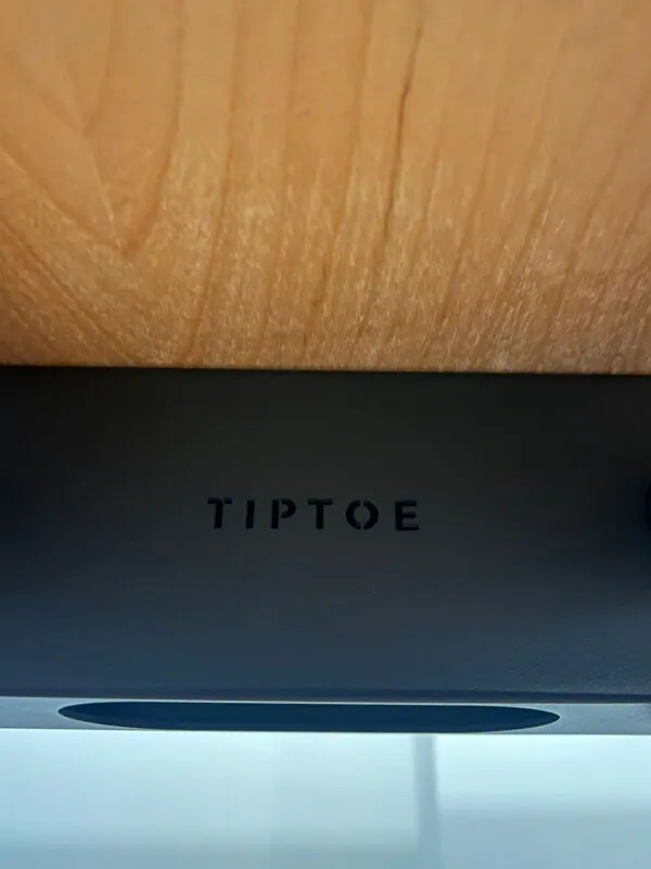 Illustration numéro 2 du produit Bureau TipToe New Modern