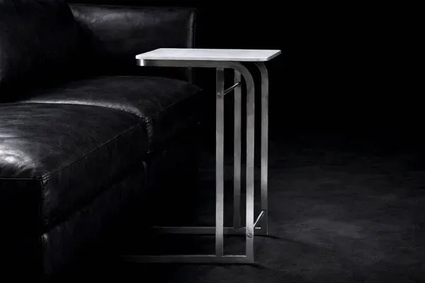 Illustration numéro 2 du produit Vintage Mid-Century Italian Modern White Coffee Tables Carlotta