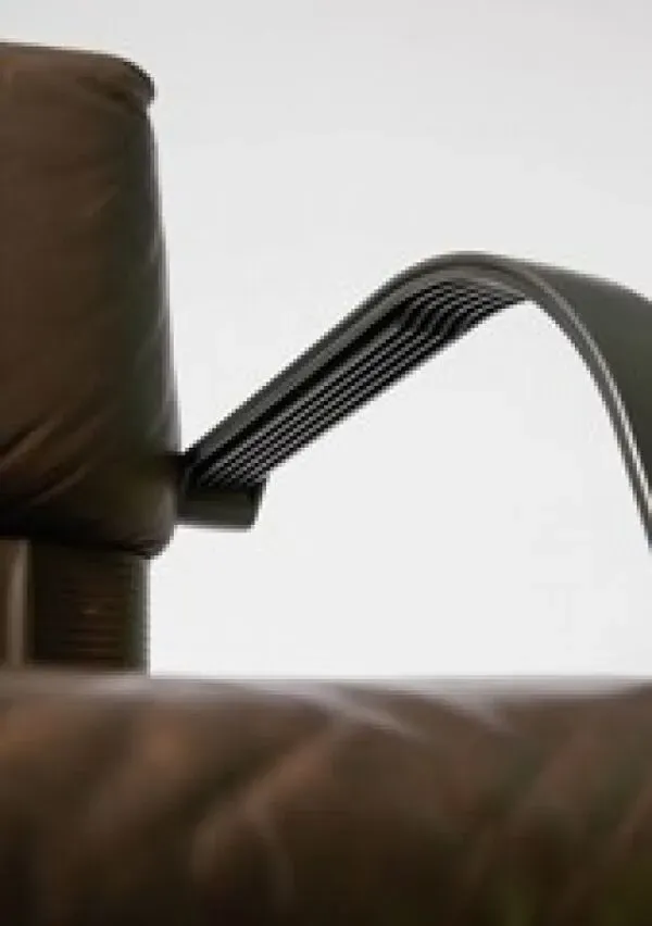 Illustration numéro 2 du produit Paire de fauteuils par par Mario Bellini pour Vitra