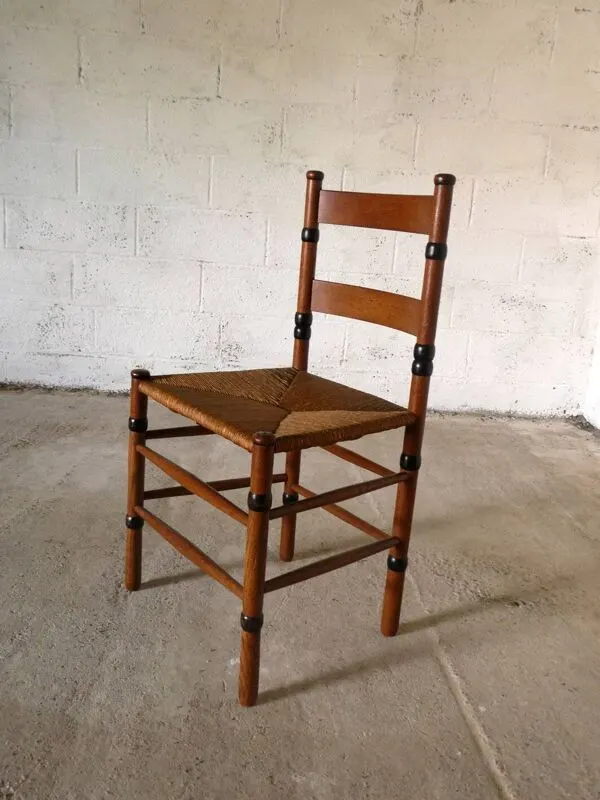 Illustration numéro 2 du produit chaise en chêne & paille, Ecole d'Amsterdam, Pays Bas