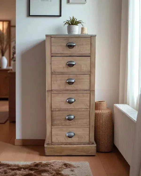 Illustration numéro 2 du produit Meuble de métier vintage à tiroirs