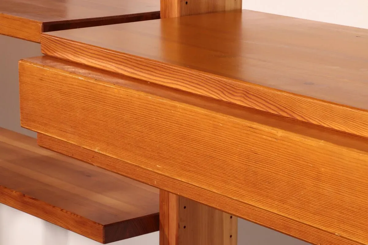 Illustration numéro 2 du produit Système mural modulaire brutaliste français – Élégance industrielle, vers 1950