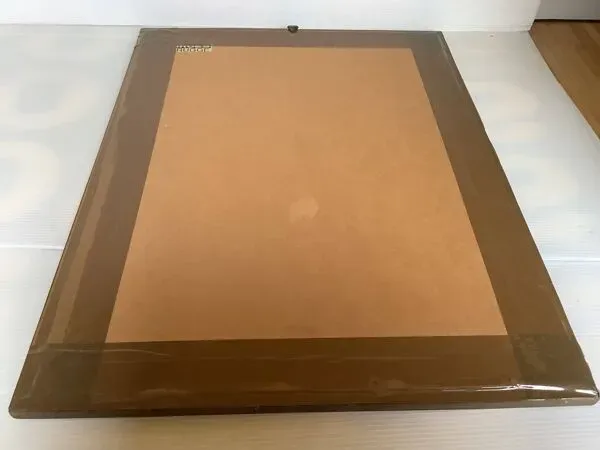 Illustration numéro 2 du produit Grand cadre ancienne photographie trio de communiantes