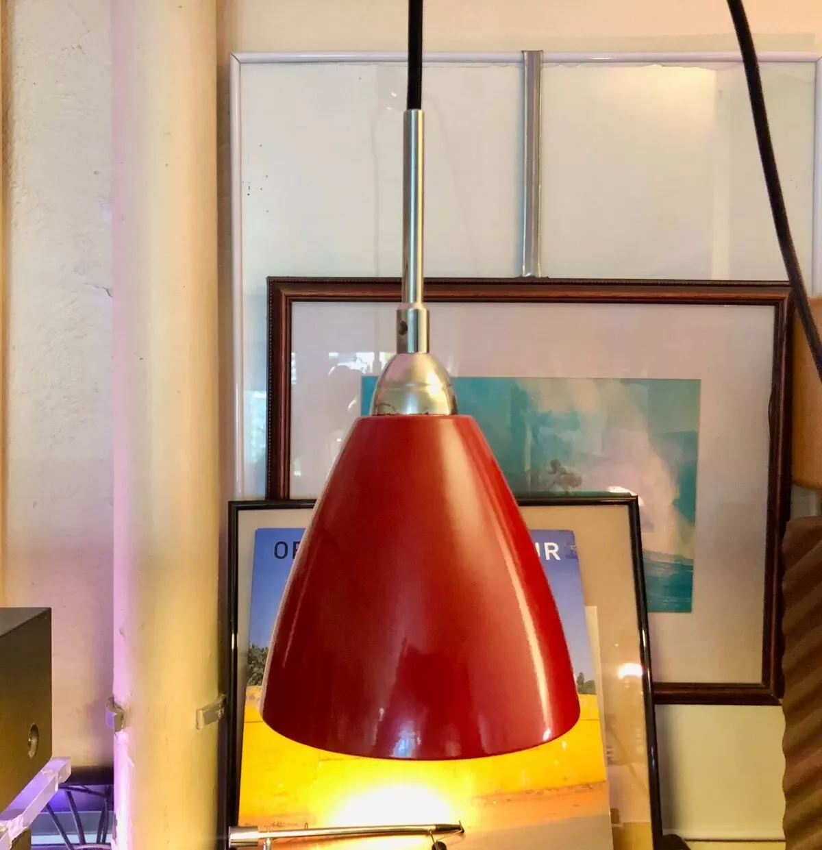 Illustration numéro 2 du produit Suspension métal laqué long câble