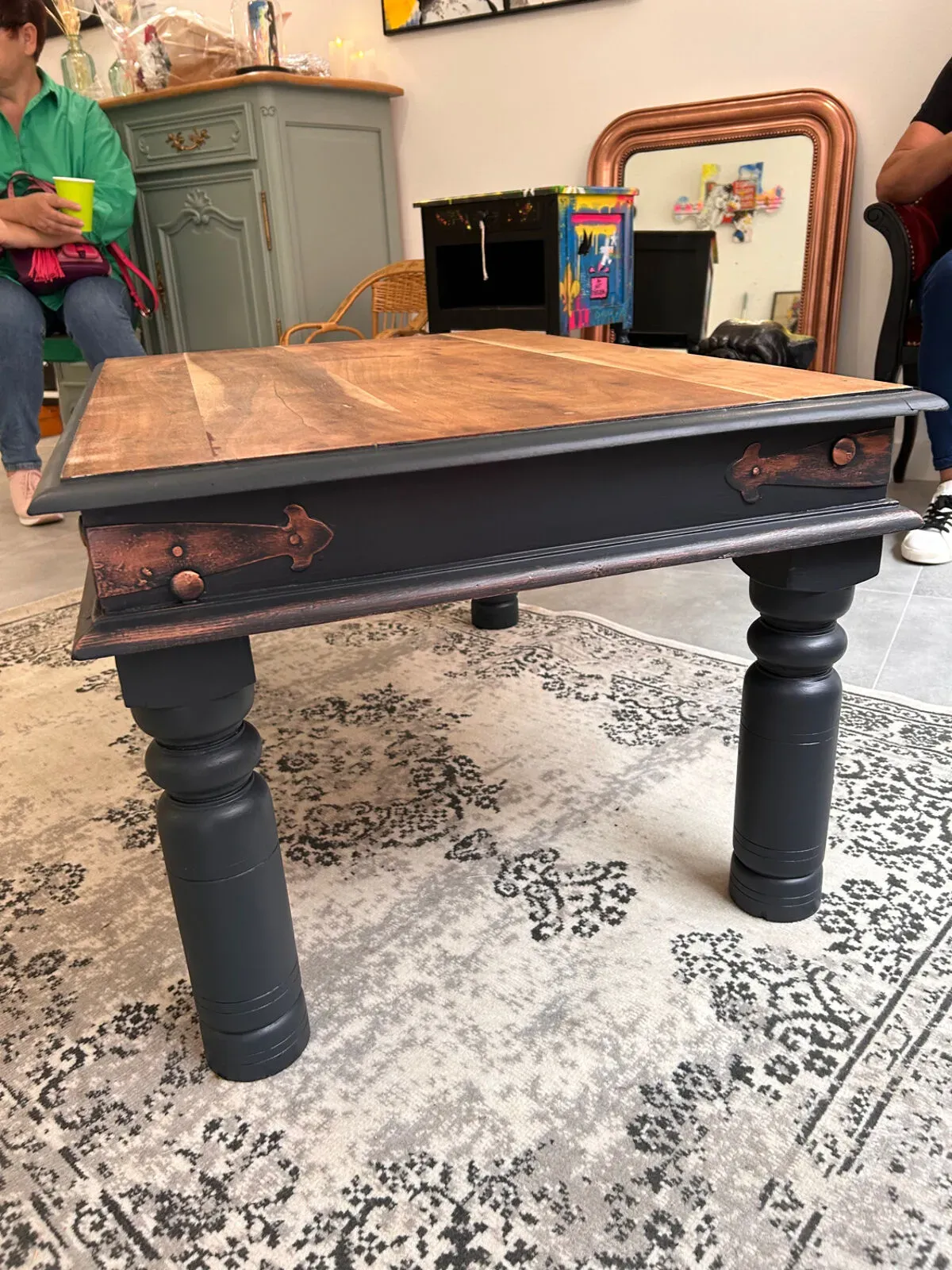 Illustration numéro 2 du produit Table basse