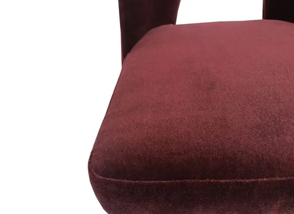 Illustration numéro 2 du produit Chaise coquille du milieu du siècle, velours en laine violette Alexander, Dedar, Europe, années 1960