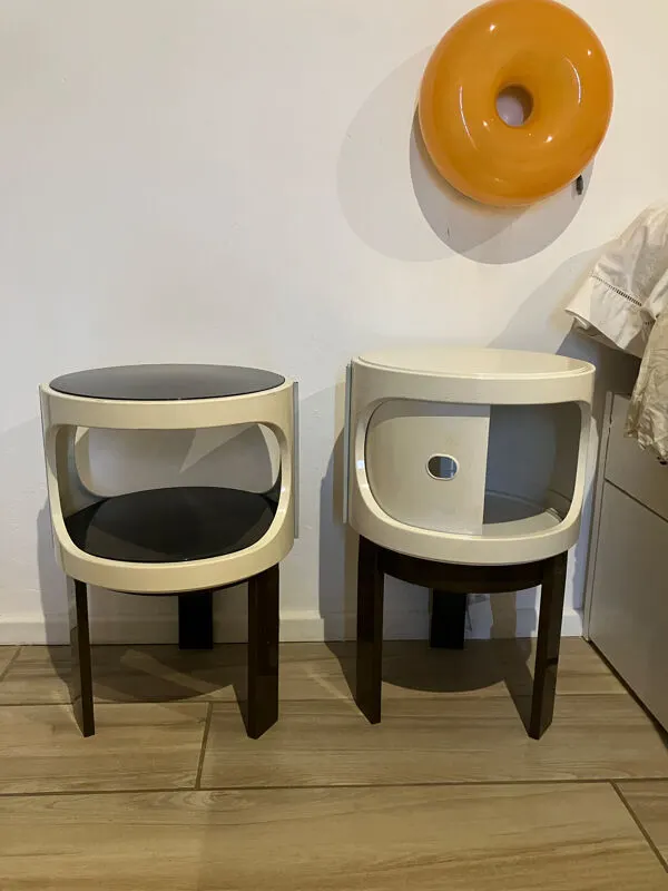 Illustration numéro 2 du produit Dessertes chevets kartell marc held