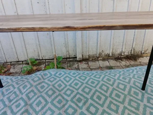 Illustration numéro 2 du produit Bureau d'écolier XXL