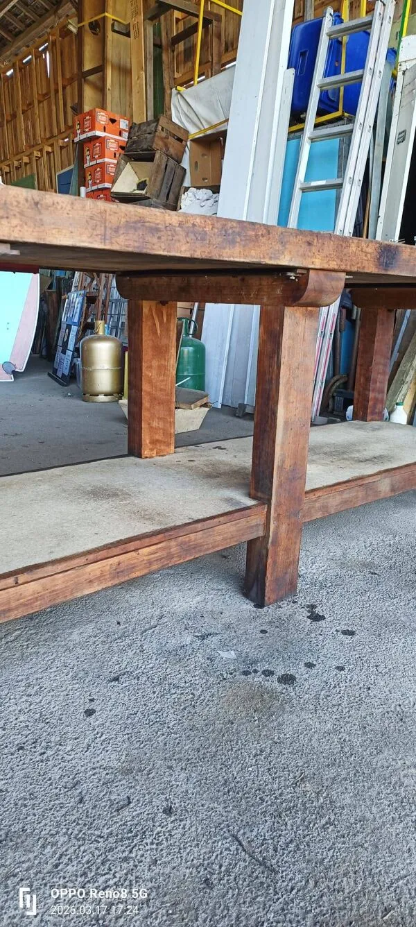 Illustration numéro 2 du produit Ancien etabli