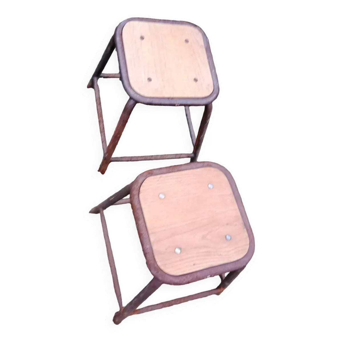 Illustration numéro 2 du produit 2 tabourets