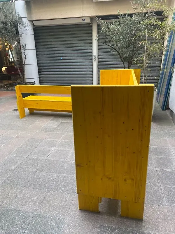 Illustration numéro 2 du produit Banc dit Alcôve - Inessa Hansch - 2010