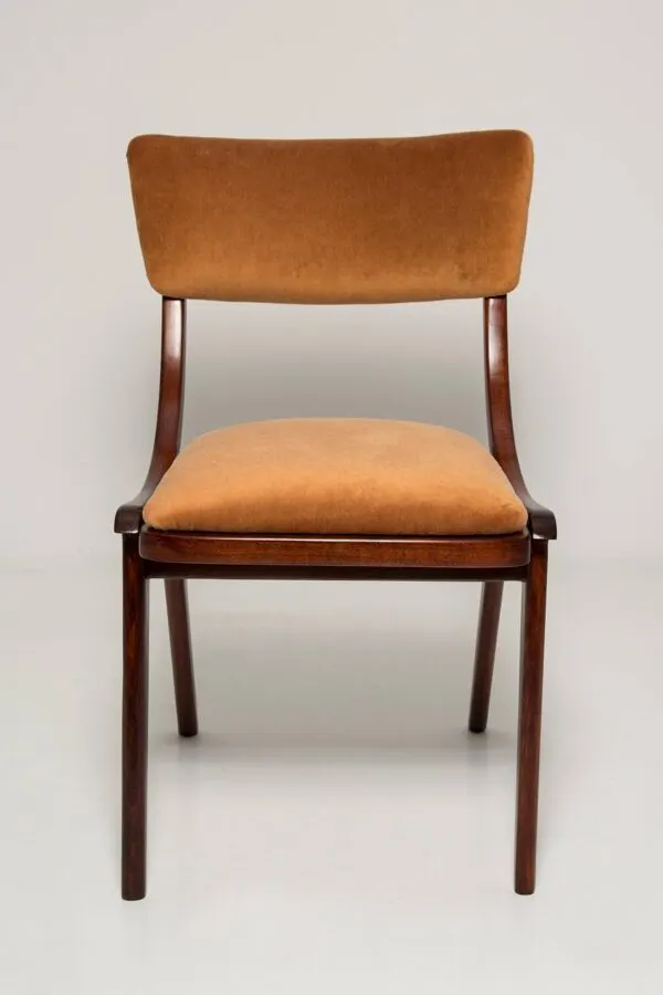 Illustration numéro 2 du produit Chaise, velours beige marron, pologne, années 1960