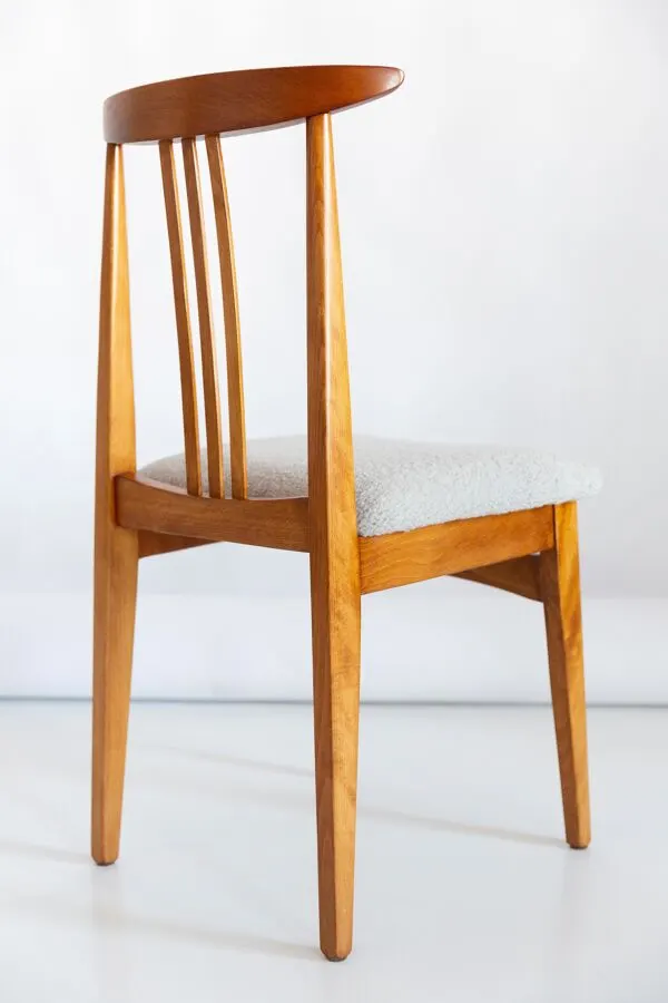 Illustration numéro 2 du produit Chaise en lin bouclé du milieu du siècle, conçu par M. Zielinski, Europe, années 1960